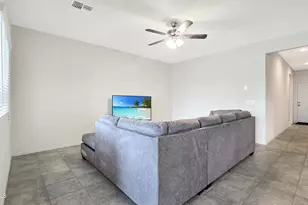 5074 S 251st Dr, Buckeye, AZ 85326 - Photo 14