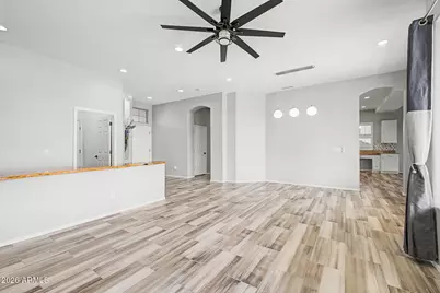 10455 E Medina Avenue, Mesa, AZ 85209 - Photo 6