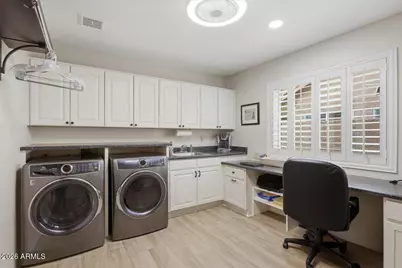 8811 W Kimberly Way, Peoria, AZ 85382 - Photo 24