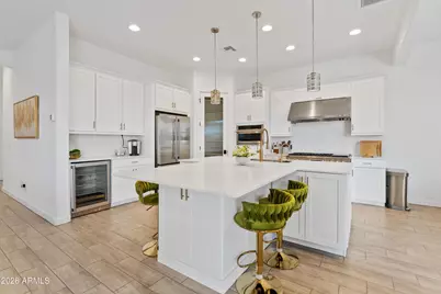 9412 S 41st Drive, Laveen, AZ 85339 - Photo 2