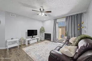 533 W Guadalupe Rd, Mesa, AZ 85210 - Photo 6