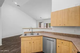 2450 W Glenrosa Ave, Phoenix, AZ 85015 - Photo 10