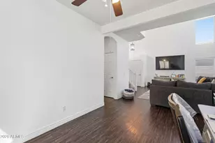 2033 N 107th Dr, Avondale, AZ 85392 - Photo 8