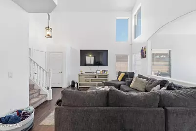 2033 N 107th Drive, Avondale, AZ 85392 - Photo 6
