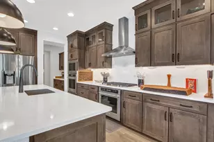 31768 N 138th Ln, Peoria, AZ 85383 - Photo 8