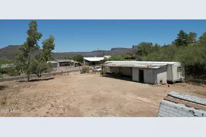 20621 E Emerald Drive, Black Canyon City, AZ 85324 - Photo 38