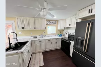 20621 E Emerald Drive, Black Canyon City, AZ 85324 - Photo 16