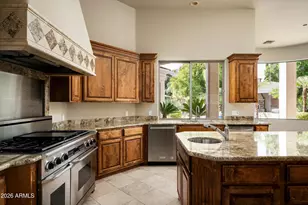 6243 E Camelback Rd, Scottsdale, AZ 85251 - Photo 10