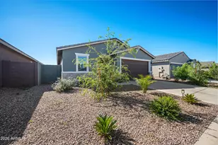 3423 E Alexander Dr, San Tan Valley, AZ 85143 - Photo 2