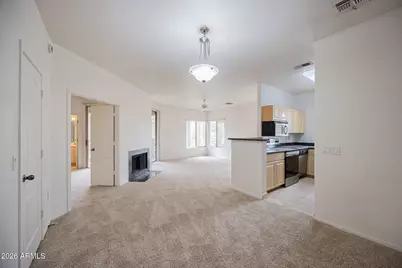 1411 E Orangewood Avenue #209, Phoenix, AZ 85020 - Photo 2