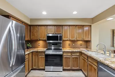 422 E Kerry Lane, Phoenix, AZ 85024 - Photo 30
