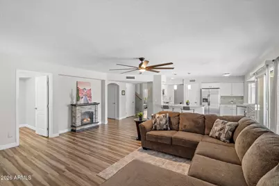 613 W Sereno Drive, Gilbert, AZ 85233 - Photo 12