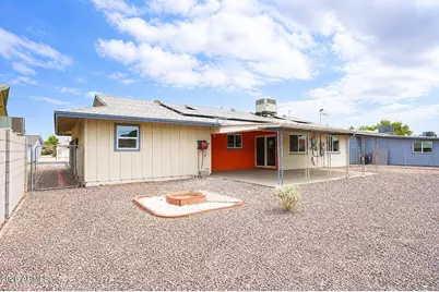 10819 W Canterbury Drive, Sun City, AZ 85351 - Photo 26