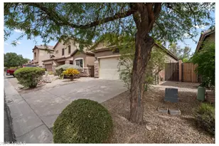 98 W Desert Vista Trail, San Tan Valley, AZ 85143 - Photo 1