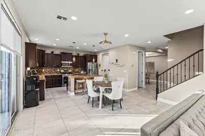 14901 W Dreyfus Street, Surprise, AZ 85379 - Photo 12