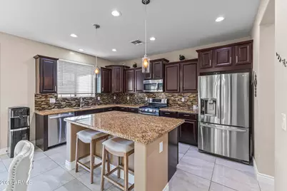 14901 W Dreyfus Street, Surprise, AZ 85379 - Photo 14