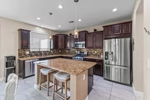 14901 W Dreyfus St, Surprise, AZ 85379 - Photo 14