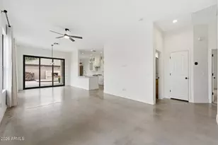 26428 North 42nd Pl, Phoenix, AZ 85050 - Photo 2