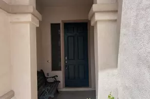218 E Sunburst Ln, Tempe, AZ 85284 - Photo 4
