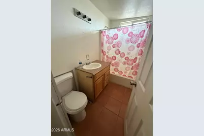 902 S 30th Drive, Phoenix, AZ 85009 - Photo 12