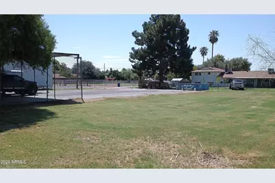 4410 W Banff Lane, Glendale, AZ 85306 - Photo 32