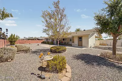 10240 W Camden Avenue, Sun City, AZ 85351 - Photo 22