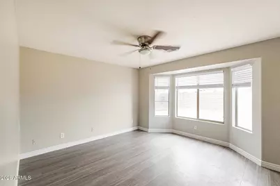 8152 N 88th Lane, Peoria, AZ 85345 - Photo 12