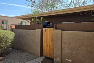 925 W Peoria Ave, Phoenix, AZ 85029 - Photo 1