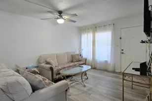 925 W Peoria Ave, Phoenix, AZ 85029 - Photo 8
