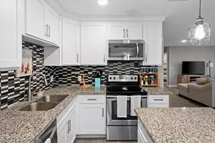 1211 W Palomino Dr, Chandler, AZ 85224 - Photo 14