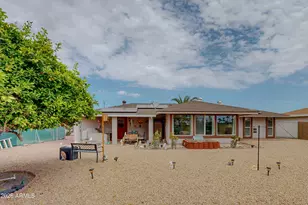 9205 W Long Hills Dr, Sun City, AZ 85351 - Photo 42