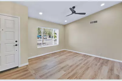 7331 W Windrose Drive, Peoria, AZ 85381 - Photo 8