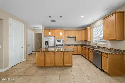 172 E Crescent Place, Chandler, AZ 85249 - Photo 12
