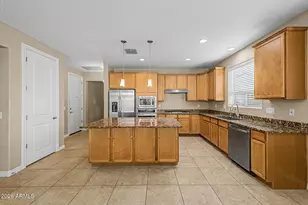 172 E Cres Pl, Chandler, AZ 85249 - Photo 12
