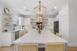 12061 W Louise Ct, Peoria, AZ 85373 - Photo 2