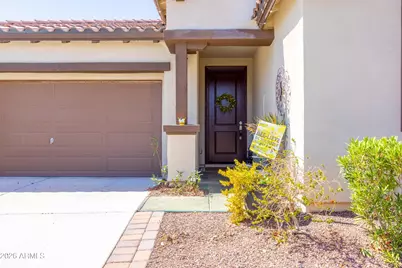 21057 W Granada Road, Buckeye, AZ 85396 - Photo 2