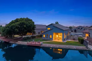 8710 W Lisbon Ln, Peoria, AZ 85381 - Photo 8