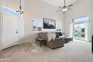 8710 W Lisbon Ln, Peoria, AZ 85381 - Photo 14