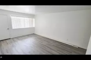 3133 E Glenrosa Ave, Phoenix, AZ 85018 - Photo 8
