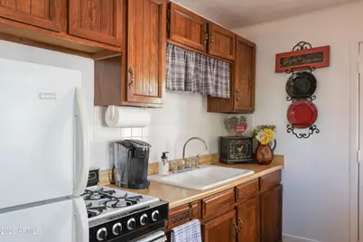 17075 S Deer Run Road, Munds Park, AZ 86017 - Photo 16
