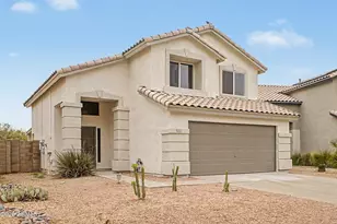 18654 N 39th St, Phoenix, AZ 85050 - Photo 2