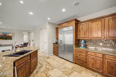 13050 W Chucks Avenue, Peoria, AZ 85383 - Photo 10