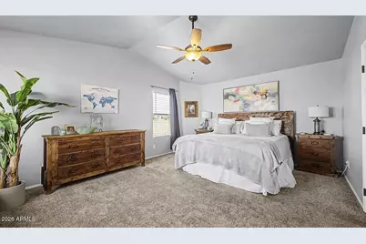524 W Naranja Avenue, Mesa, AZ 85210 - Photo 10