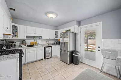 2925 W Turney Avenue, Phoenix, AZ 85017 - Photo 14