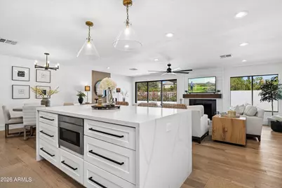 8655 N Farview Drive, Scottsdale, AZ 85258 - Photo 16