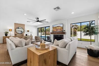 8655 N Farview Drive, Scottsdale, AZ 85258 - Photo 10