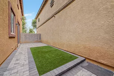 7829 W Pike Place, Phoenix, AZ 85035 - Photo 28