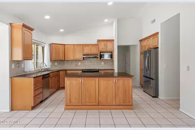 2419 W Shawnee Drive, Chandler, AZ 85224 - Photo 10