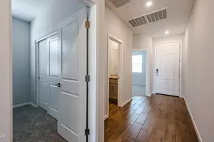 6250 E Crockett Way, San Tan Valley, AZ 85143 - Photo 16