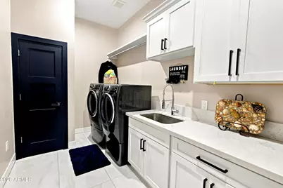 13811 W Harwell Road, Goodyear, AZ 85338 - Photo 44